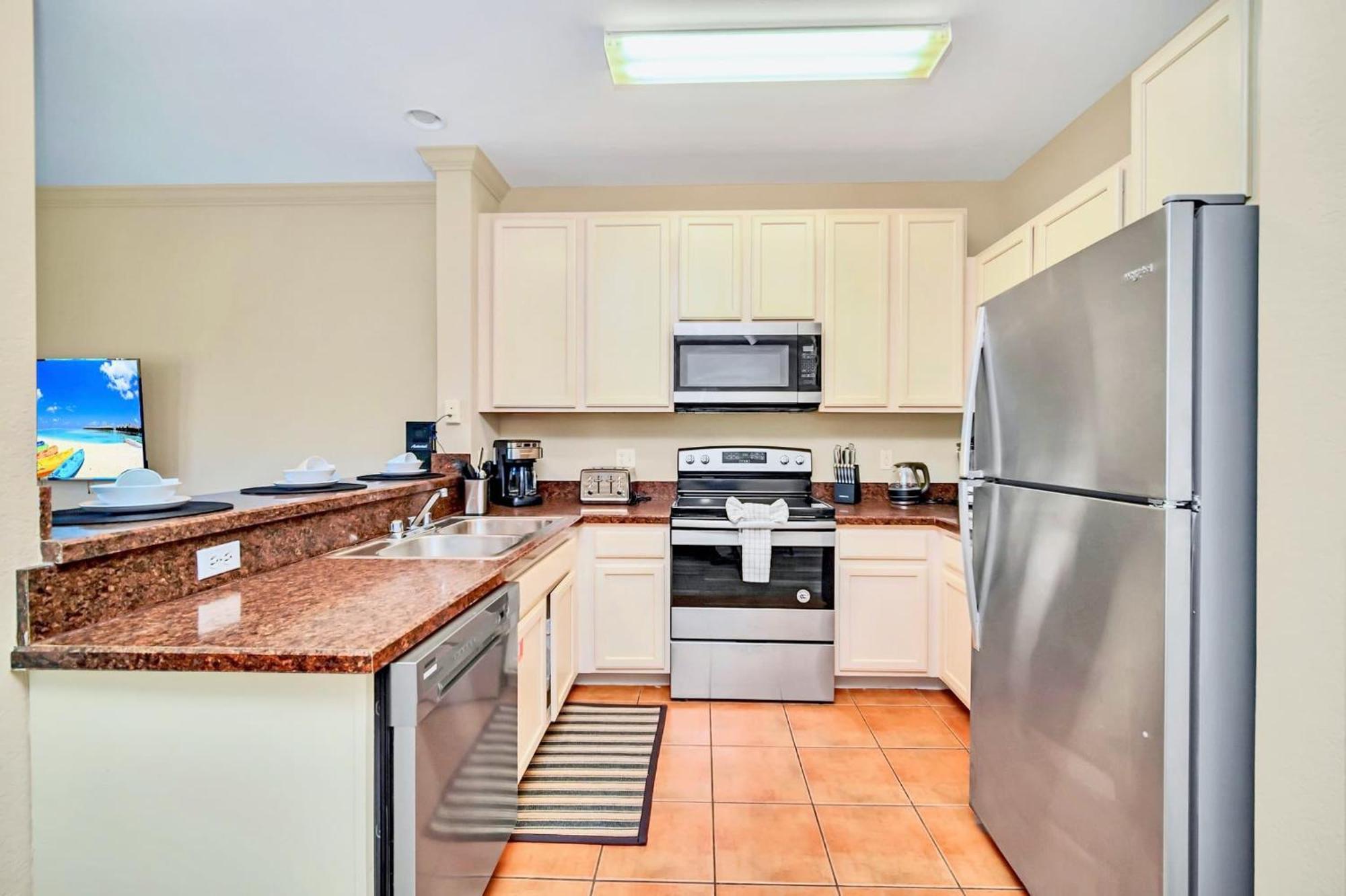 Stunning 2Br Condo With Hot Tub And Pool, Near Disney! Orlando Exteriér fotografie